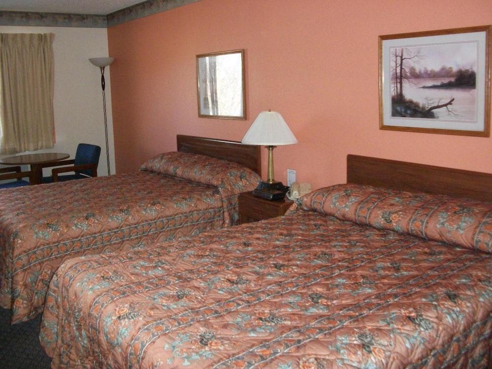 Lodi Valley Suites photo 14