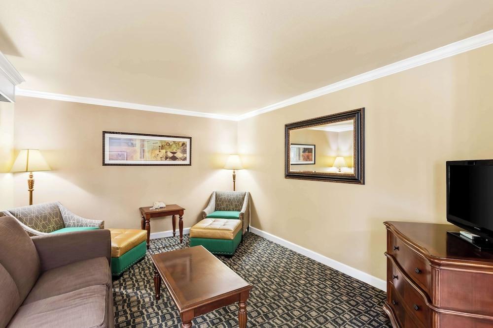 Best Western Miner's Inn photo 18