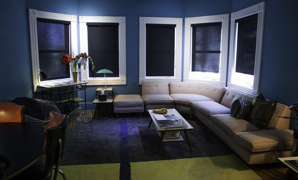 Zey Hotel photo 2