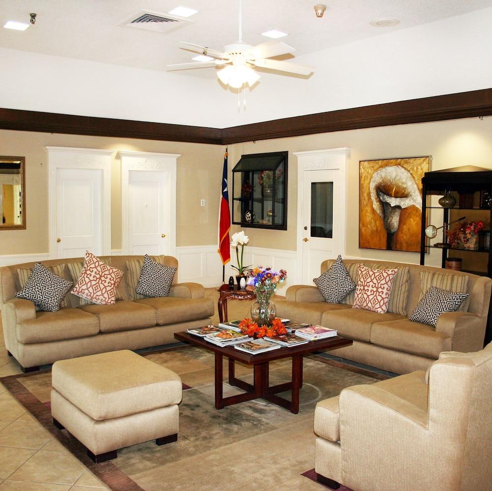 Columbia Lakes Resort Cottages photo 17