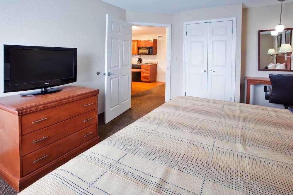 Candlewood Suites Macon by IHG photo 10