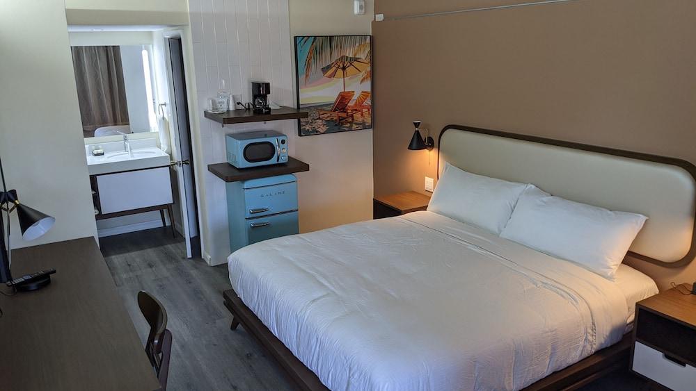 Golden Host Resort - Sarasota photo 39