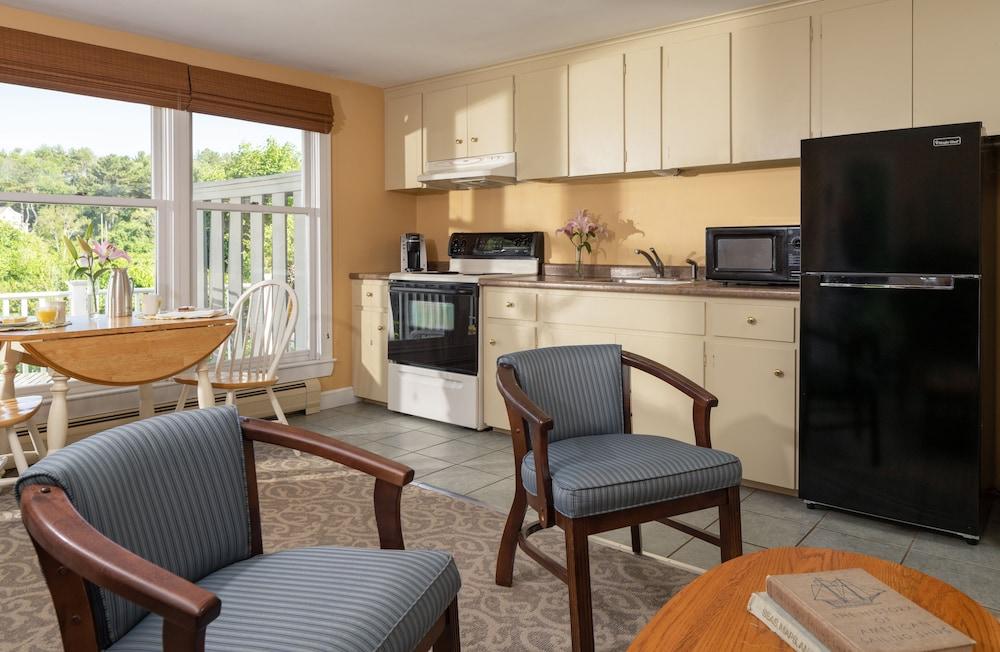 Dockside Guest Quarters & Restaurant photo 69