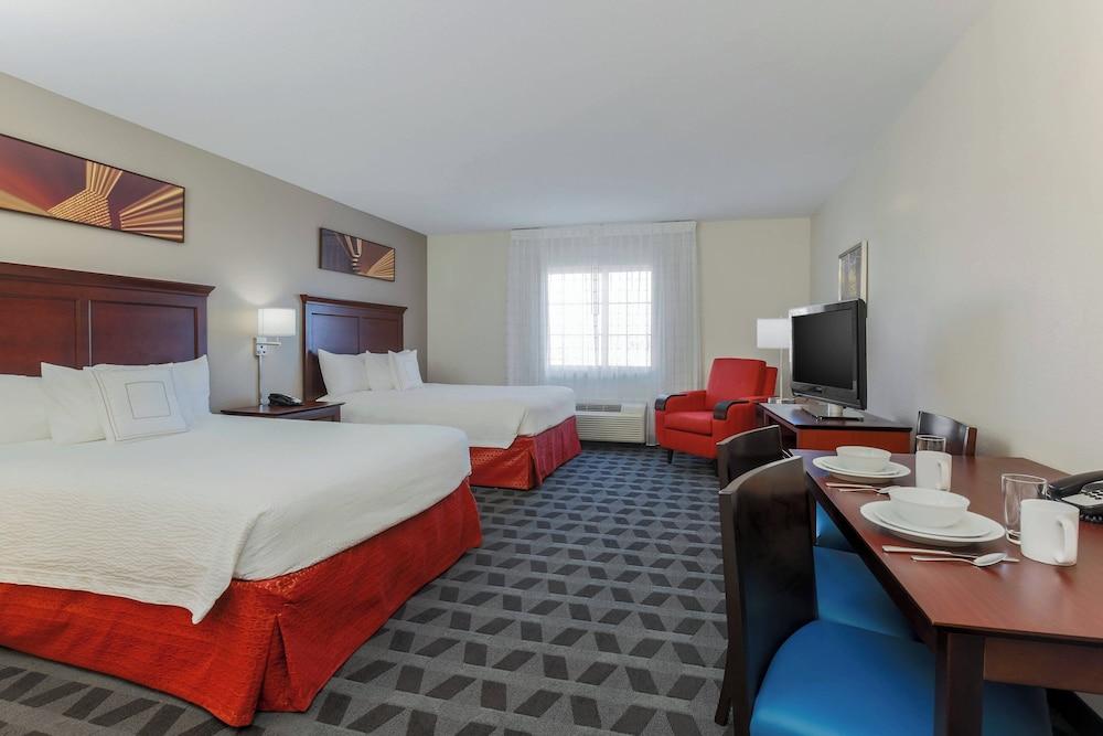 TownePlace Suites Marriott El Centro photo 6