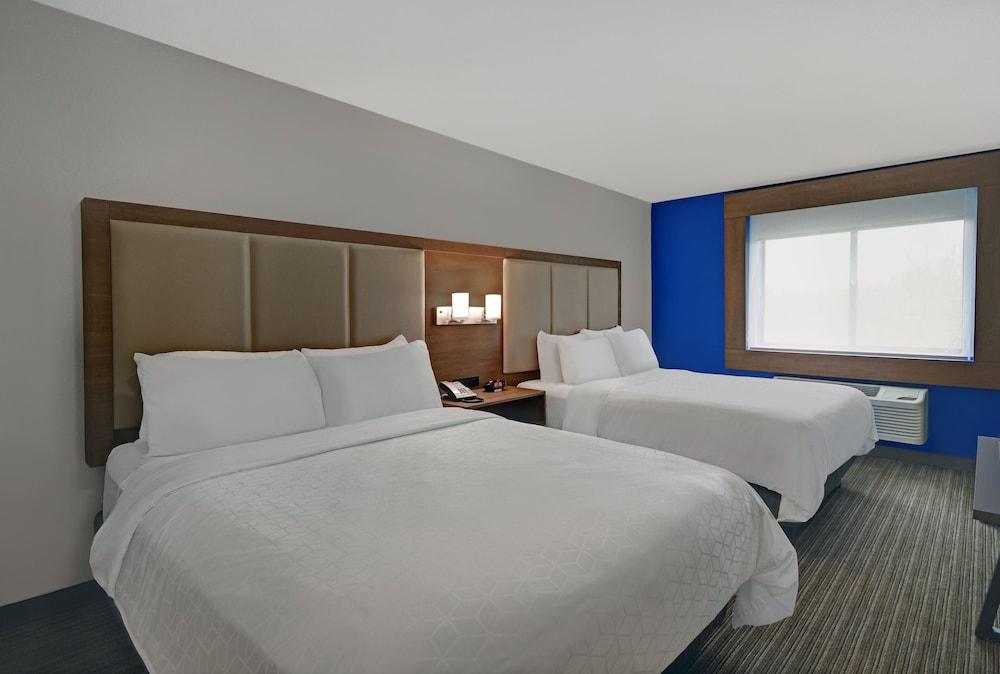 Holiday Inn Express Adrian by IHG photo 20