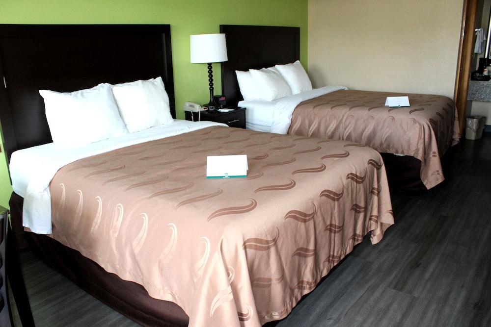 Quality Inn & Suites Dublin photo 10