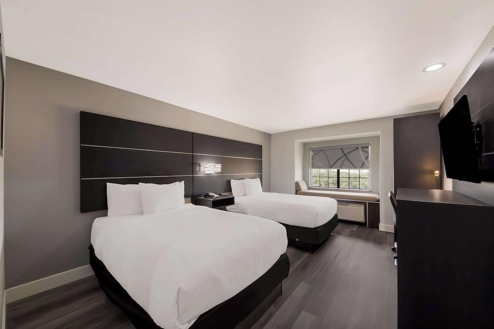 Best Western SeaWorld San Antonio photo 16