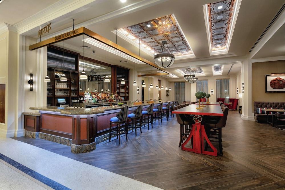 Higgins Hotel, Official Hotel of The National WWII Museum, Curio Collection by Hilton photo 4