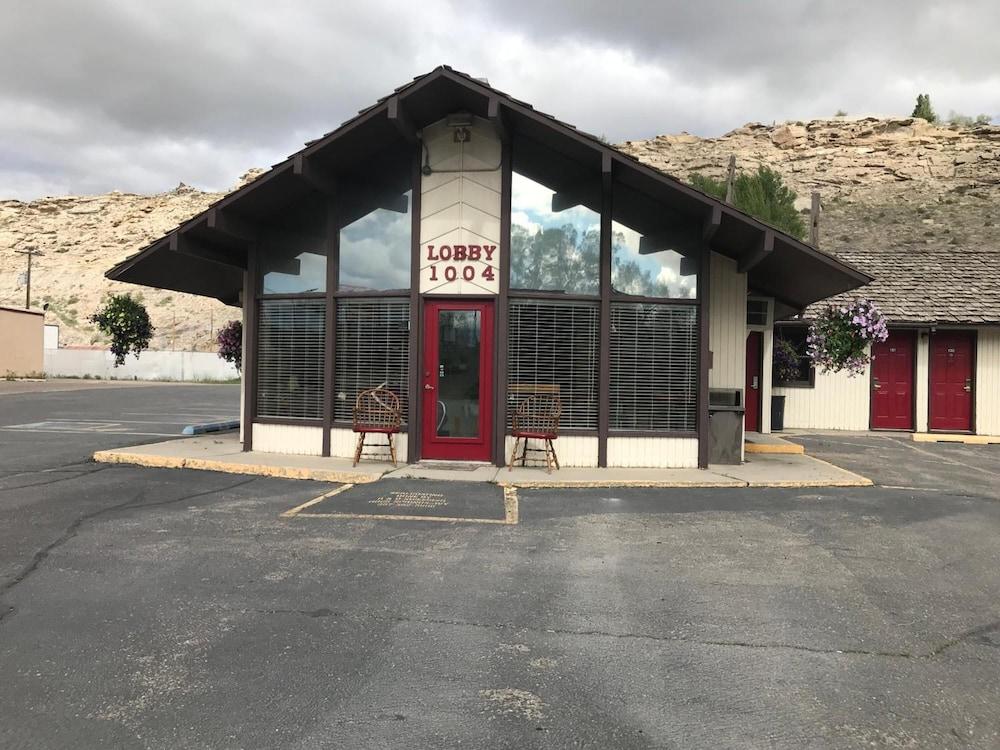 Country West Motel photo 4