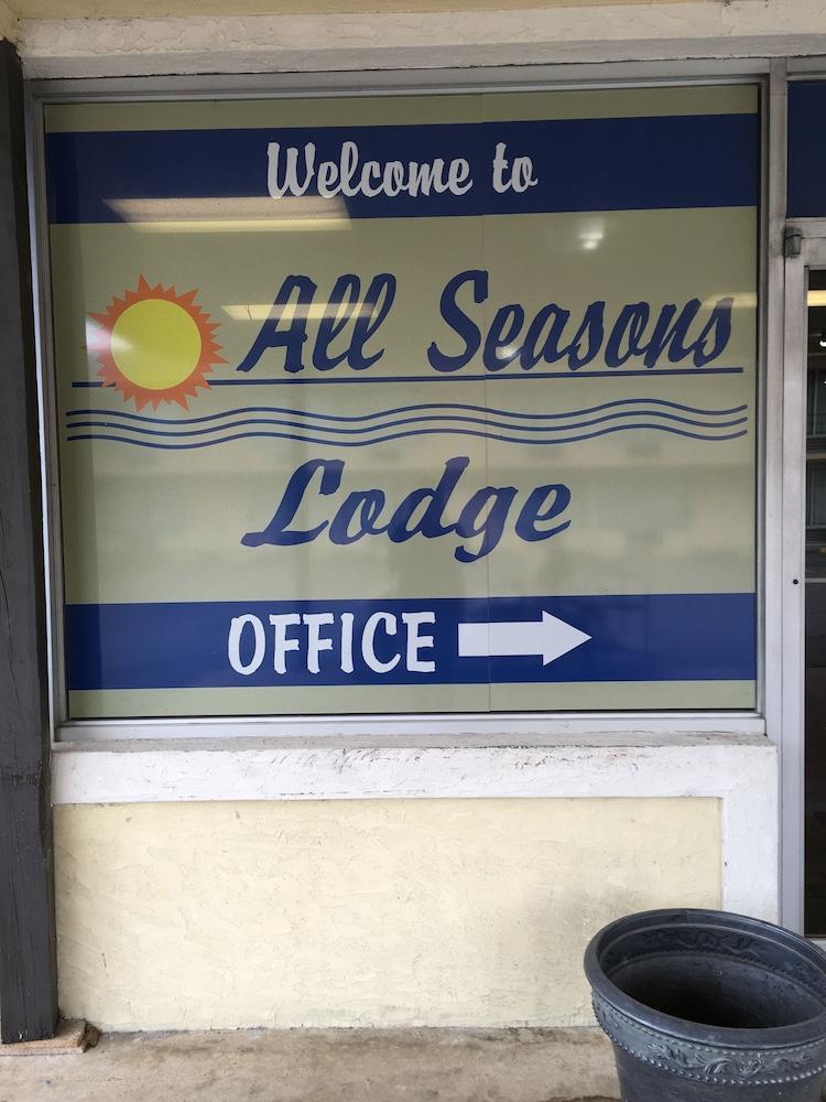 All Seasons Lodge photo 27
