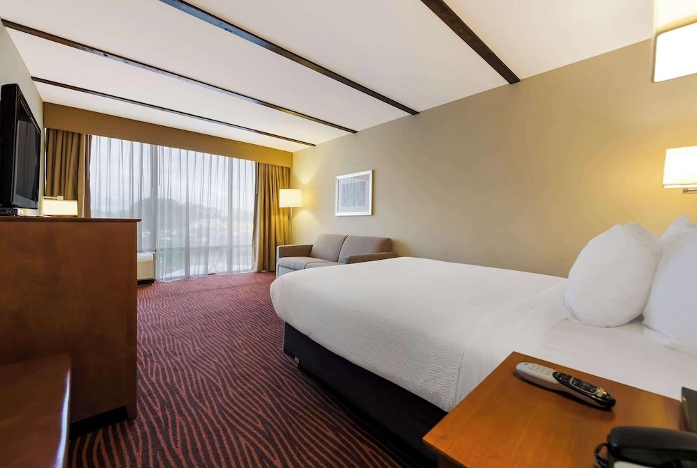 Best Western Executive Hotel Of New Haven - West Haven photo 19