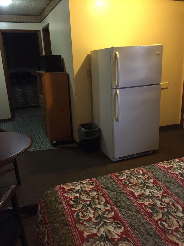 Double A Motel photo 48
