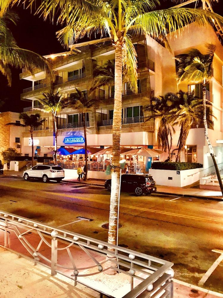 De Soleil Hotel on Ocean Drive photo 1