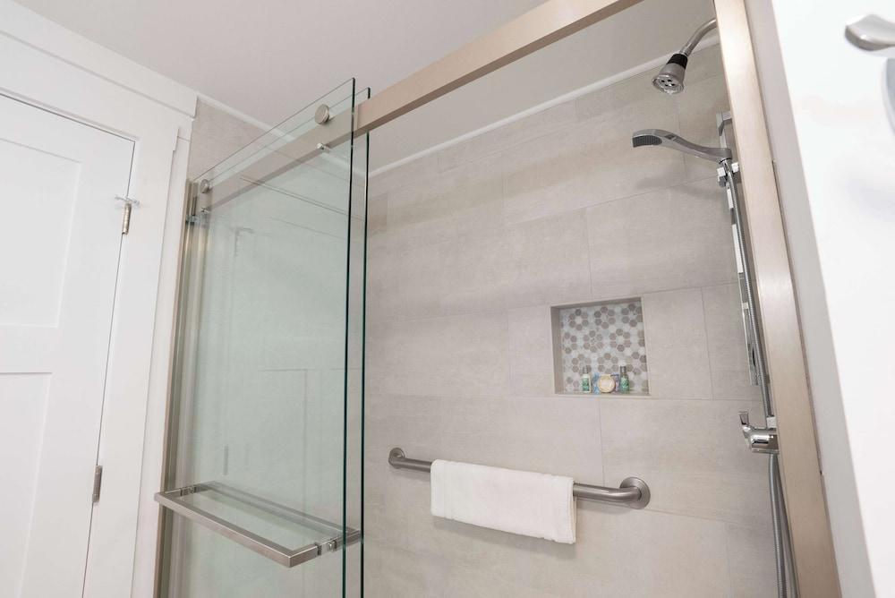 Fireside Inn & Suites - Belfast photo 100