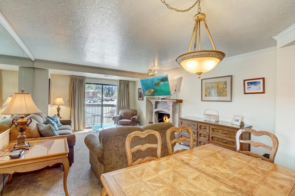 Shadow Ridge by All Seasons Resort Lodging photo 87
