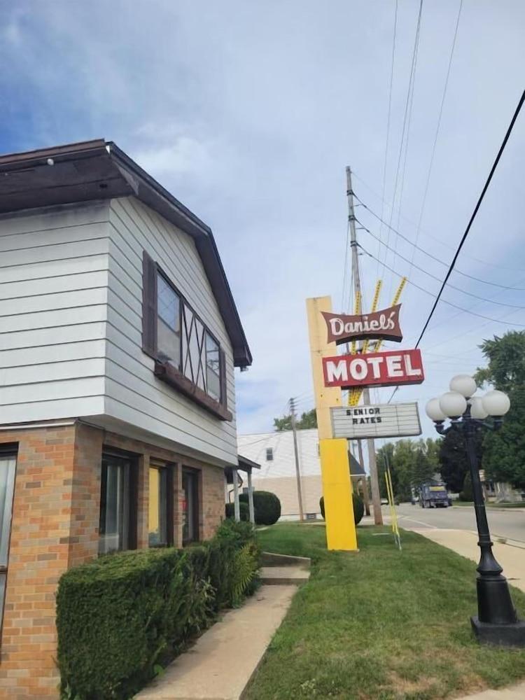 Daniel's Motel photo 2
