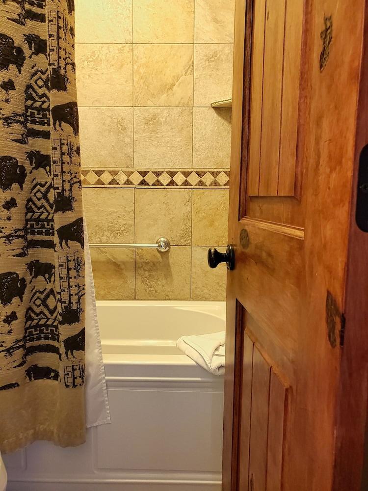 Parkway Inn of Jackson Hole photo 37