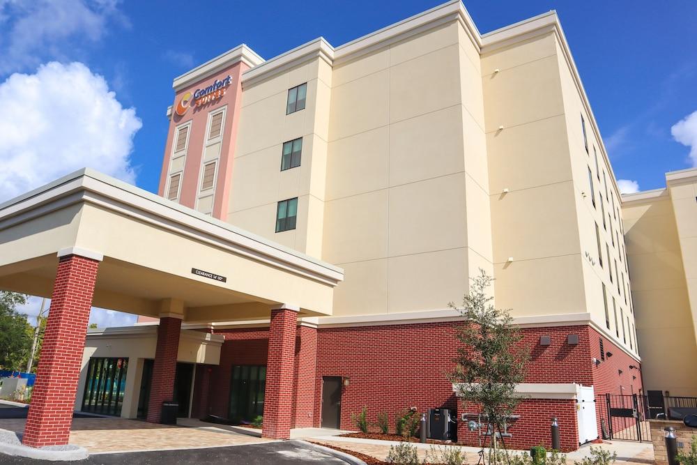Comfort Suites Gainesville near University photo 54