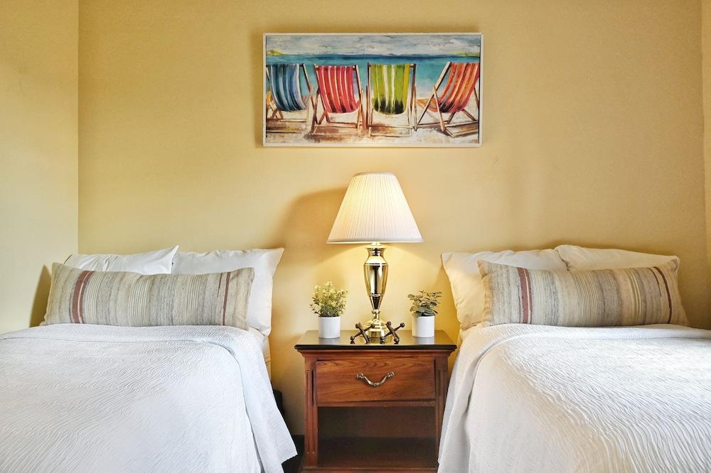 Four Seasons Island Resort photo 15