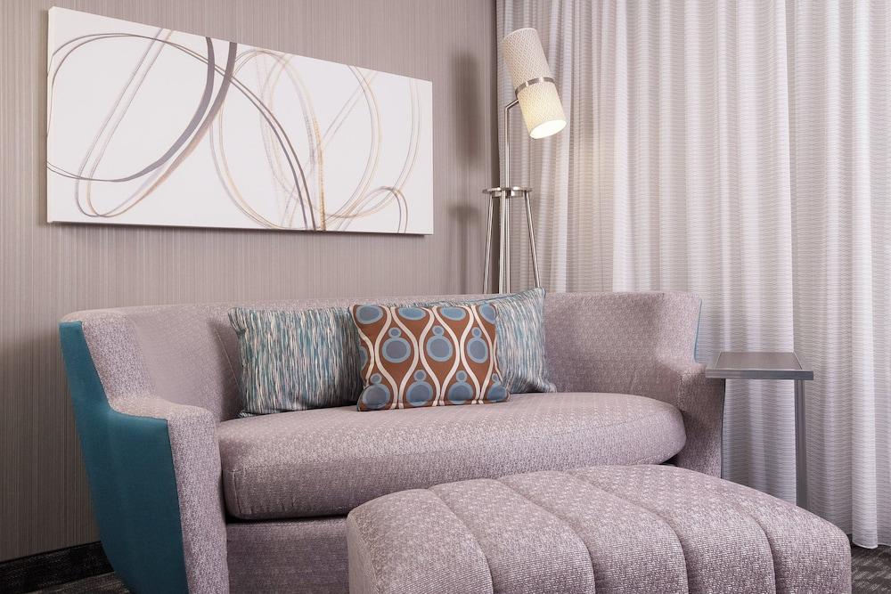 Courtyard Greenville-Spartanburg by Marriott photo 6