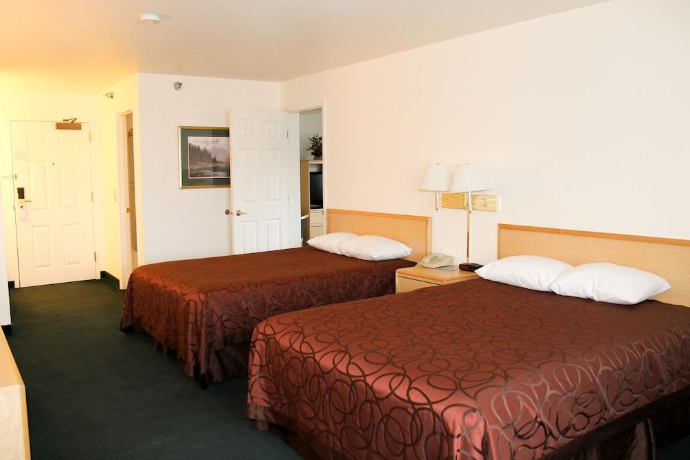Inn at Lander, Travelodge by Wyndham photo 15