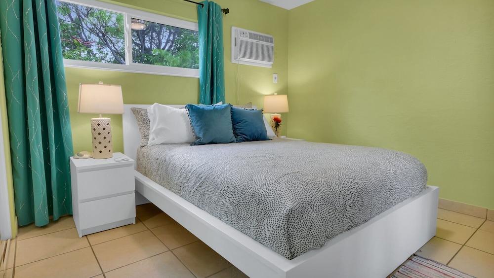 Beach House Hotel photo 3