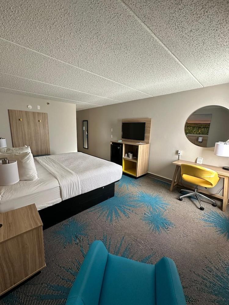 Days Inn by Wyndham Mandan Bismarck Area photo 10