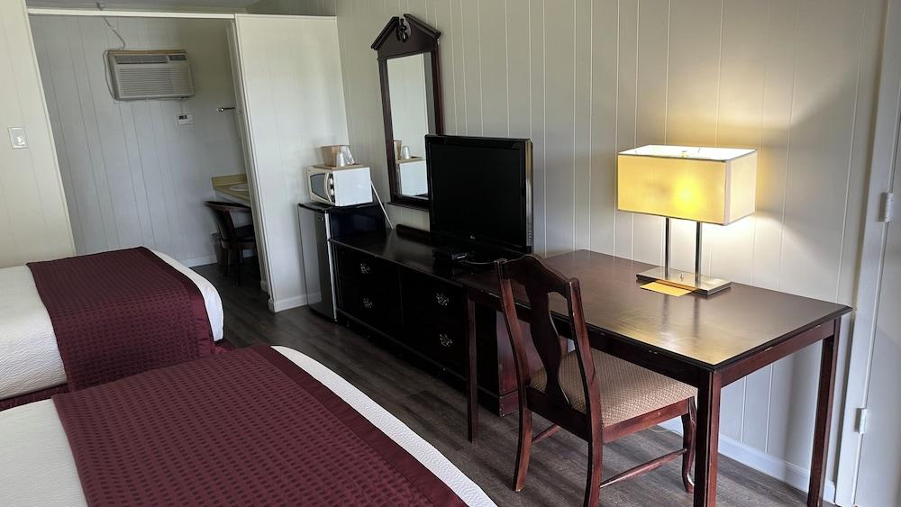 Colonial Inn Franklin photo 5