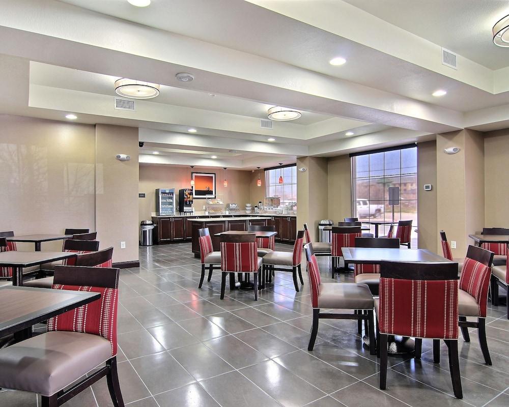 Comfort Inn Midland South I-20 photo 48
