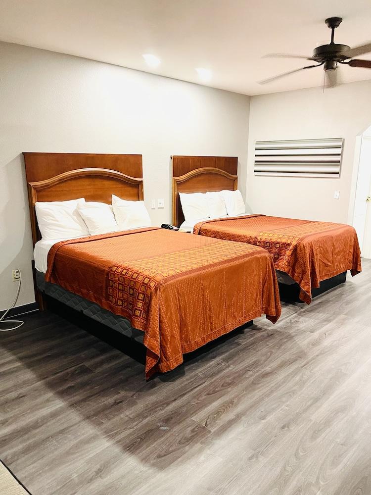 Americas Best Value Inn La Porte photo 14