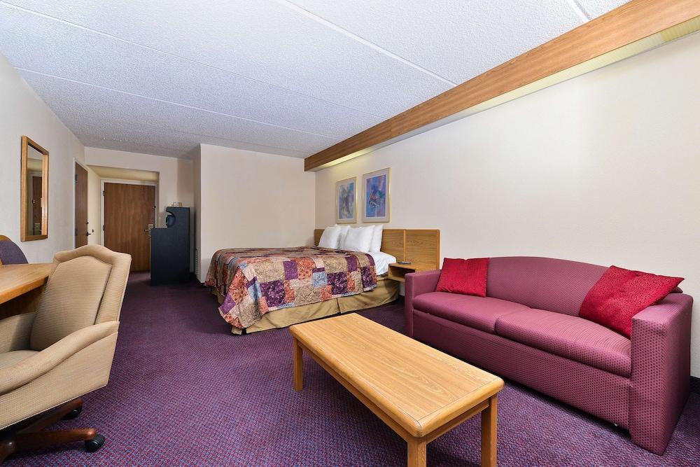 Americas Best Value Inn & Suites Morrow Atlanta photo 11