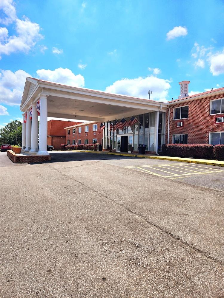 Americas Best Value Inn & Suites Phenix City photo 30
