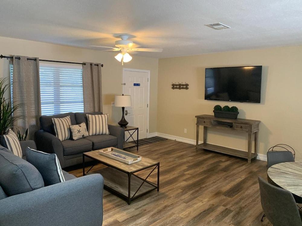 Caribbean Shores Jensen Beach Motel photo 35