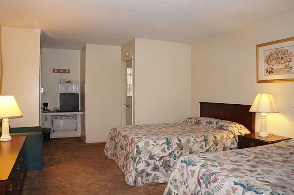 Blue Gum Motel photo 17