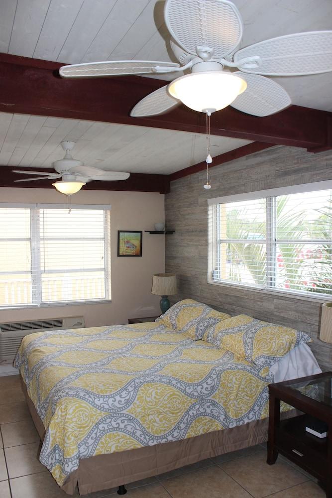 Schooner Hotel photo 33