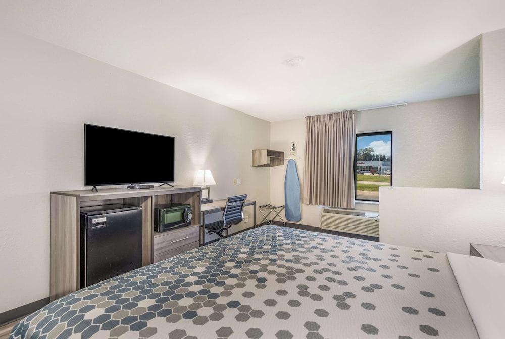 Sonesta Essential Des Moines photo 21