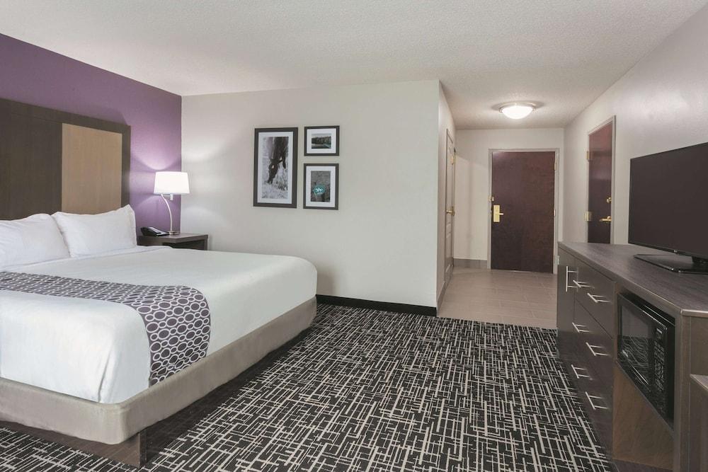 La Quinta Inn & Suites by Wyndham Covington photo 4