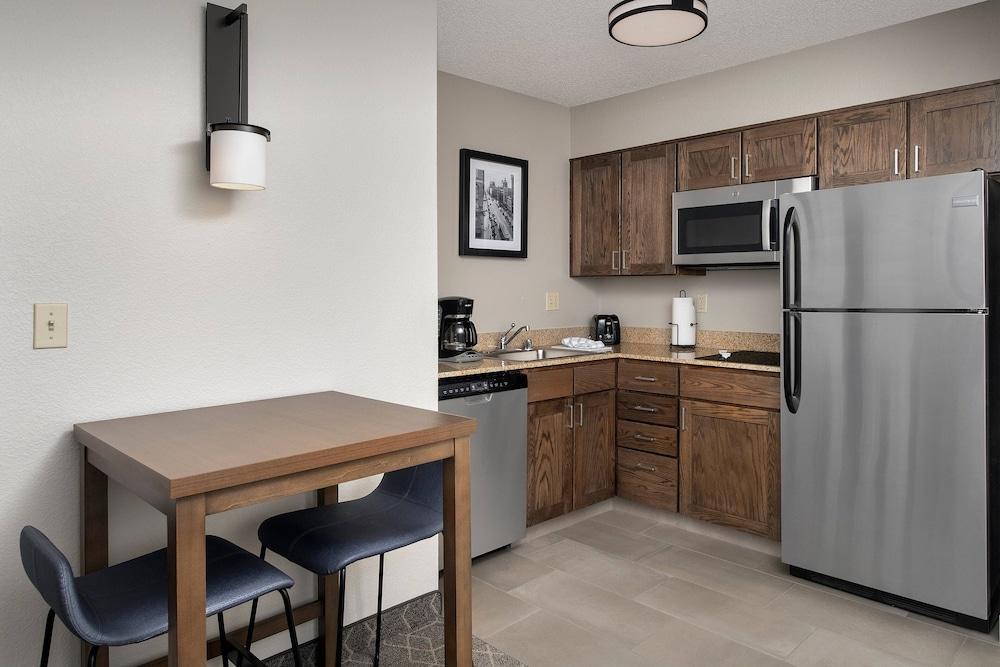 Residence Inn By Marriott Denver Park Meadows photo 11