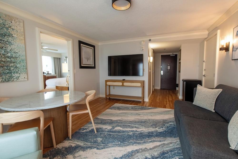 Hilton Virginia Beach Oceanfront photo 82