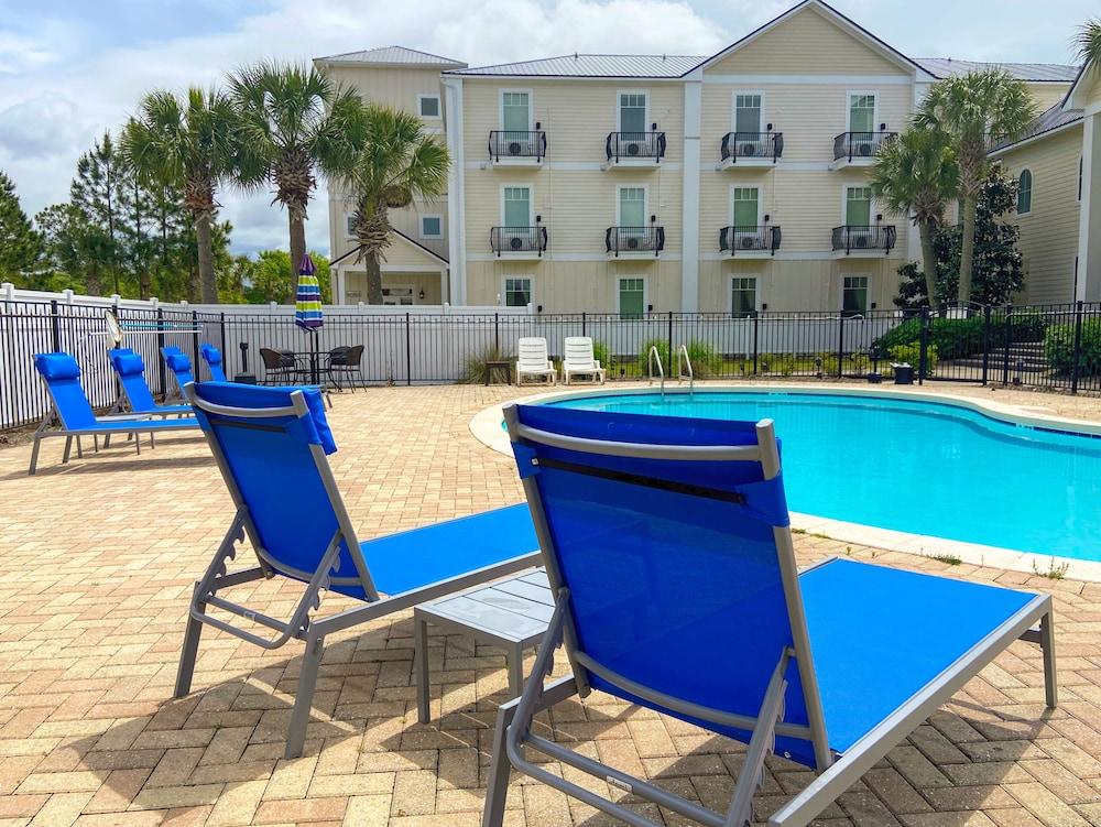 30A Inn & Suites photo 81