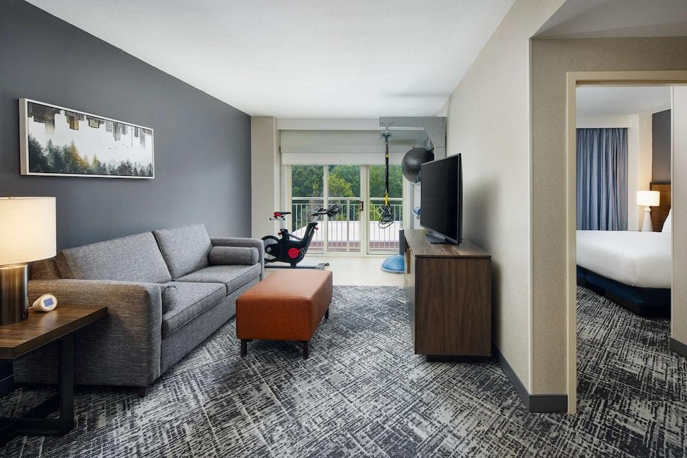 Hilton Charlotte Airport photo 39