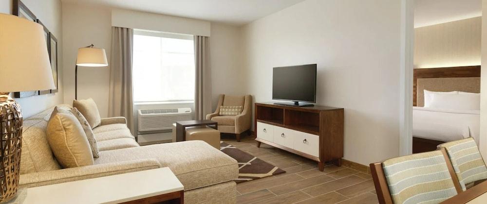 Homewood Suites by Hilton Ann Arbor photo 5
