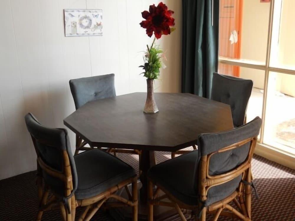 Sea Shell Inn Motel photo 9