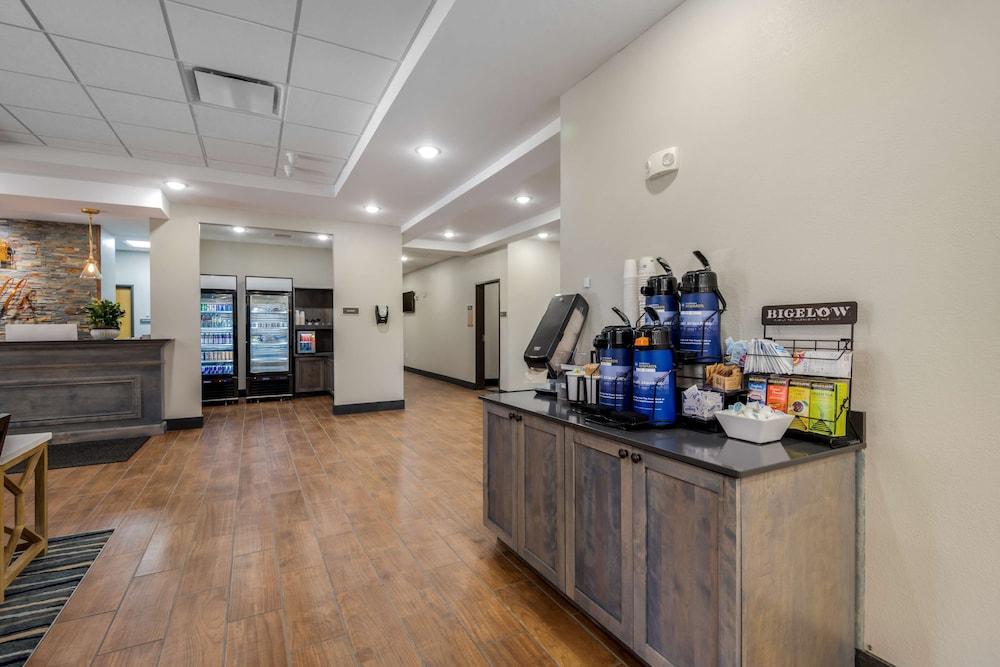 Best Western Plus Rumford Falls photo 10