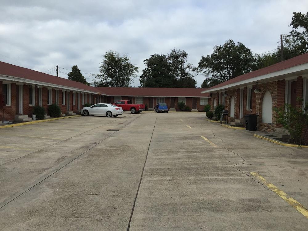 Morgan City Motel photo 12