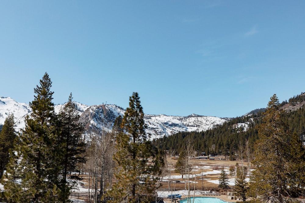 Everline Resort and Spa, Lake Tahoe photo 55