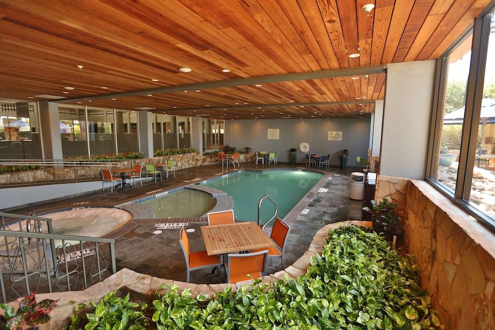 DoubleTree Suites by Hilton Hotel McAllen photo 12