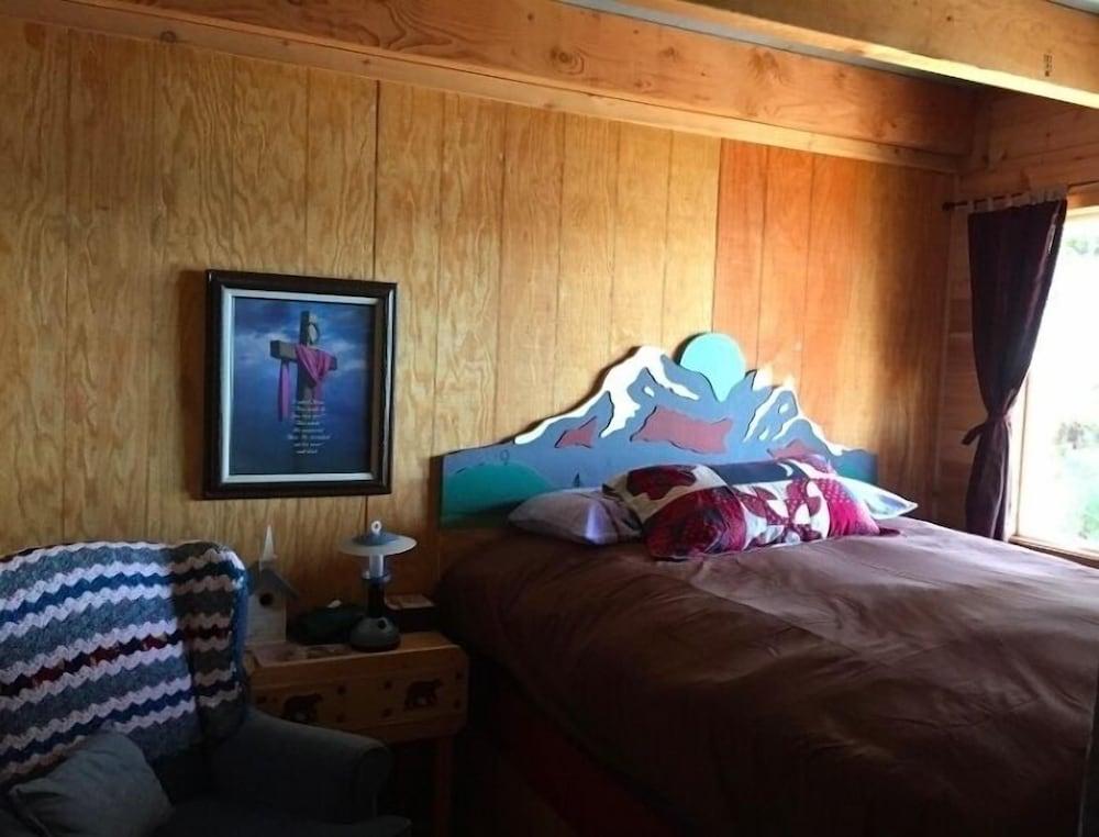 Eagles Wings Wilderness Lodge photo 17
