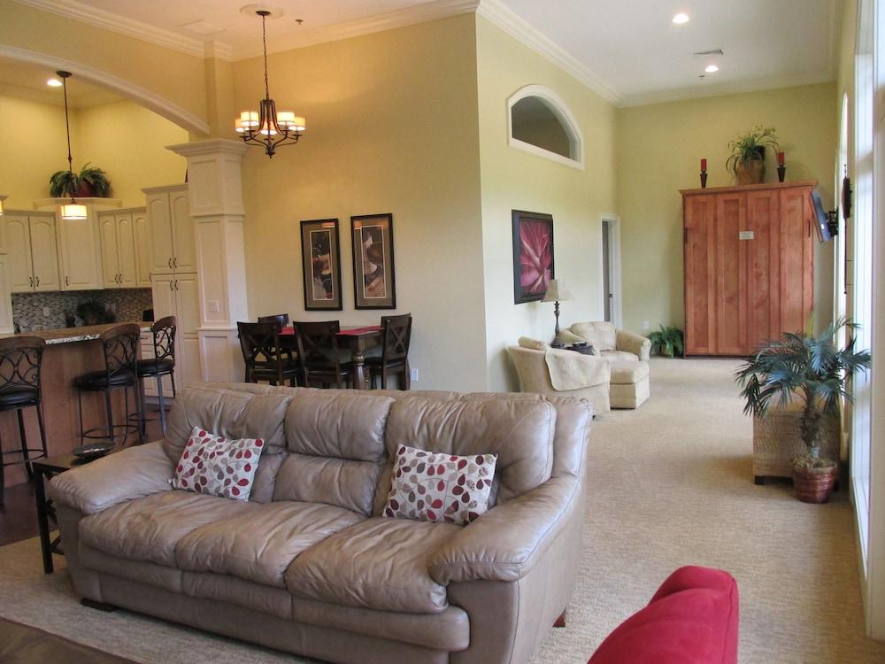 Riverwalk Place Resort & Spa photo 21