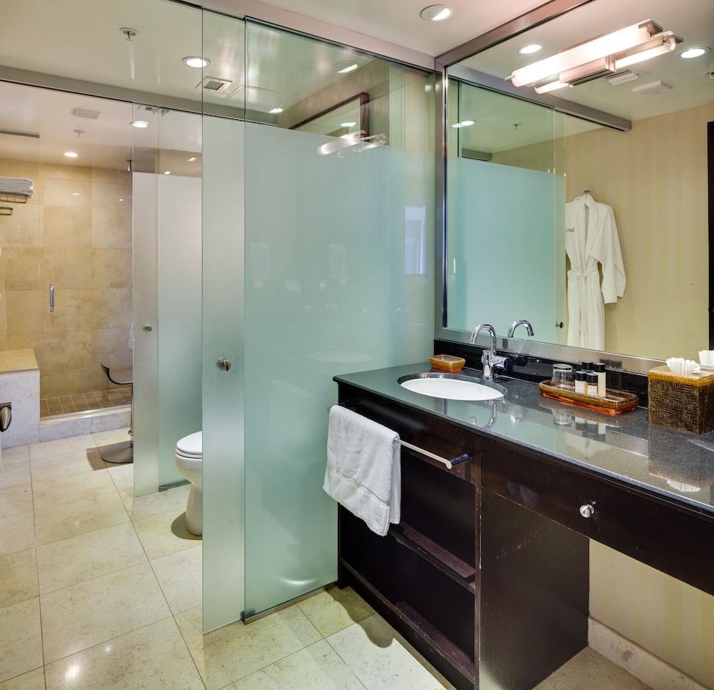 SBV Luxury Ocean Hotel Suites photo 22